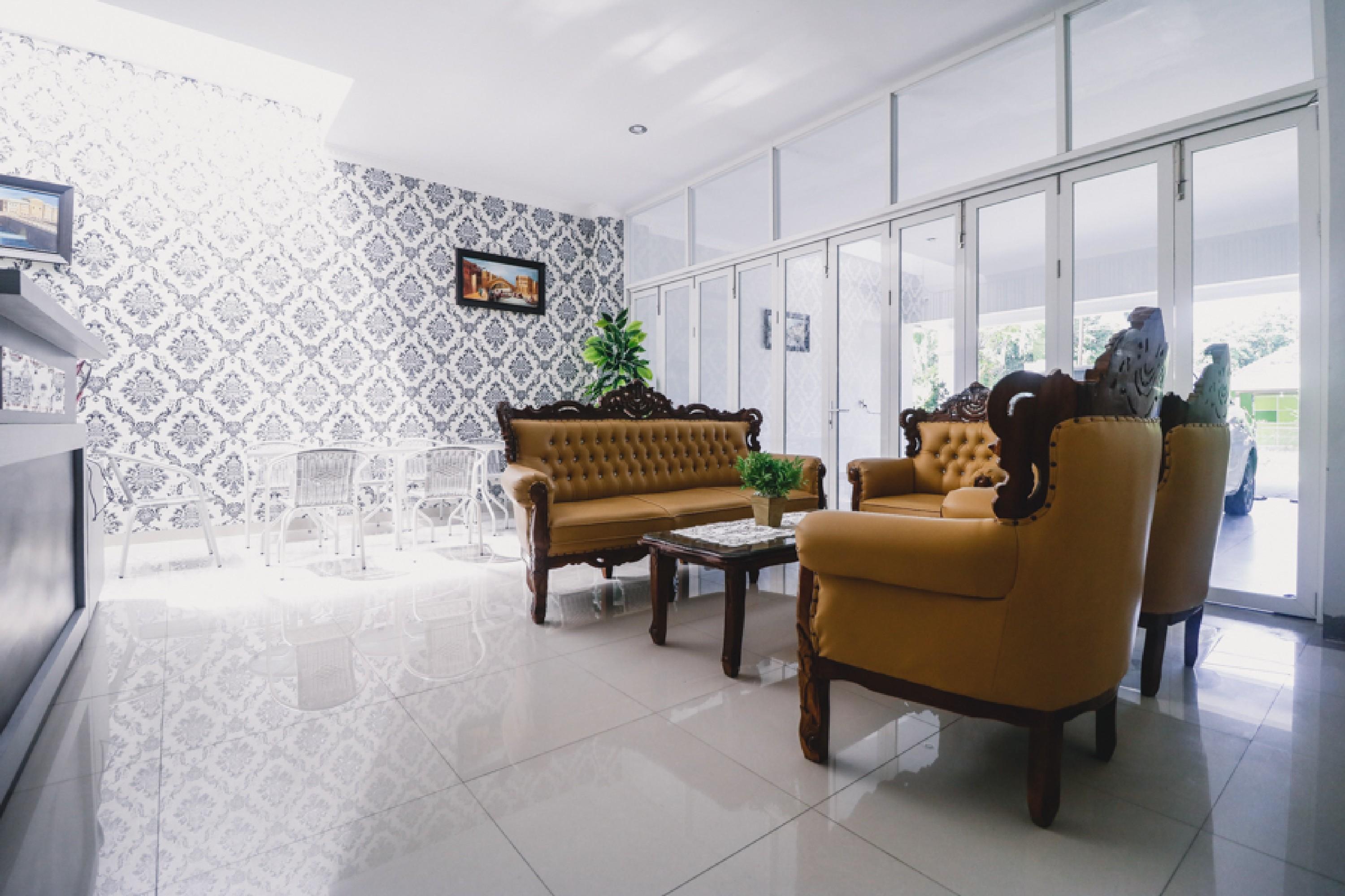 Reddoorz Near Hermes Place Polonia Medan Exterior foto