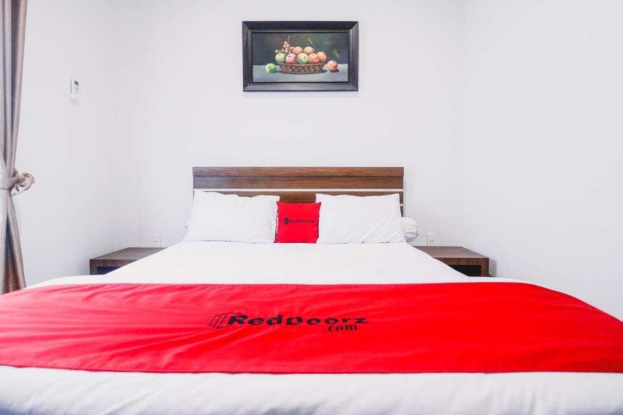 Reddoorz Near Hermes Place Polonia Medan Exterior foto